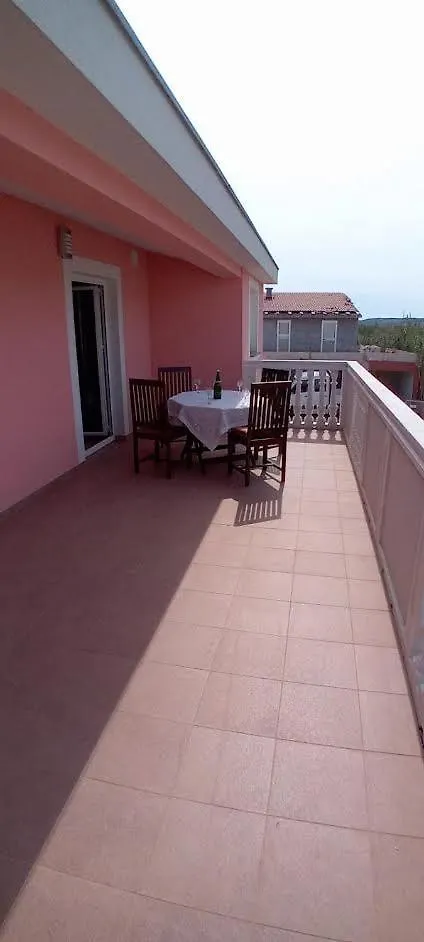 Apartmani Peko 5 Pag Town 0*,